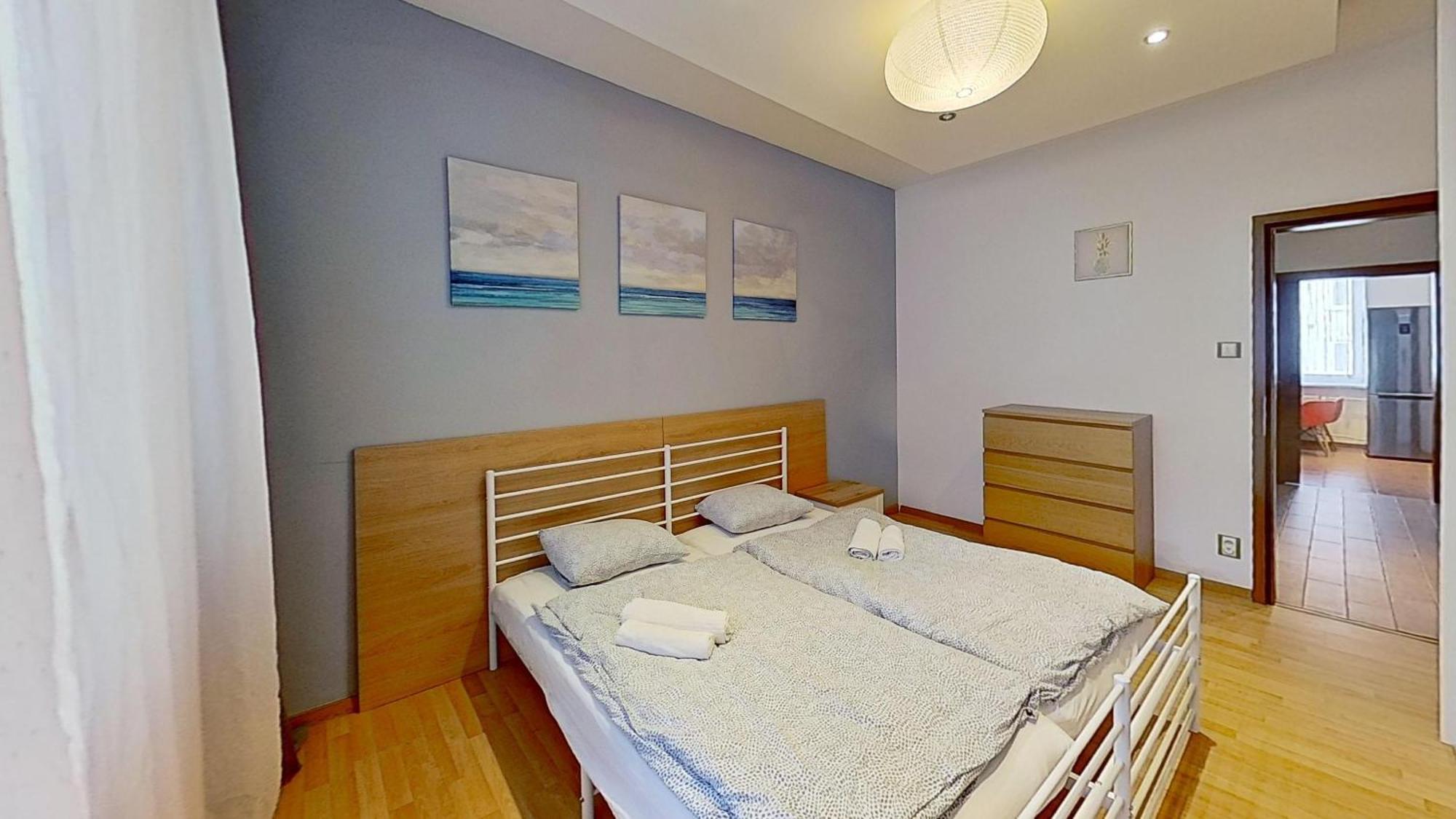 2Br Apt With Free Garage Parking, Close To The Historic Centre 布拉迪斯拉发 外观 照片